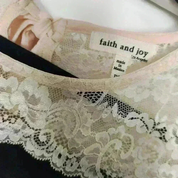 Women's PS Faith and Joy black , with Ivory lace blouse with peach color. Sz sm - Picture 2 of 7